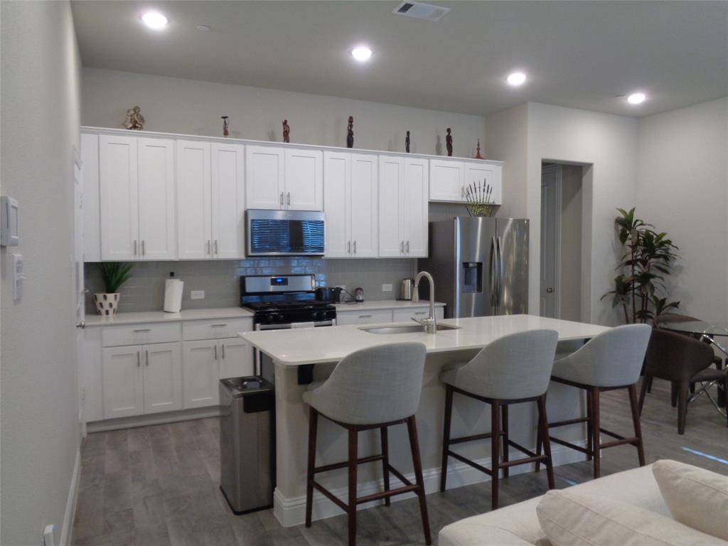 Gables at Ohio - Residential Lease