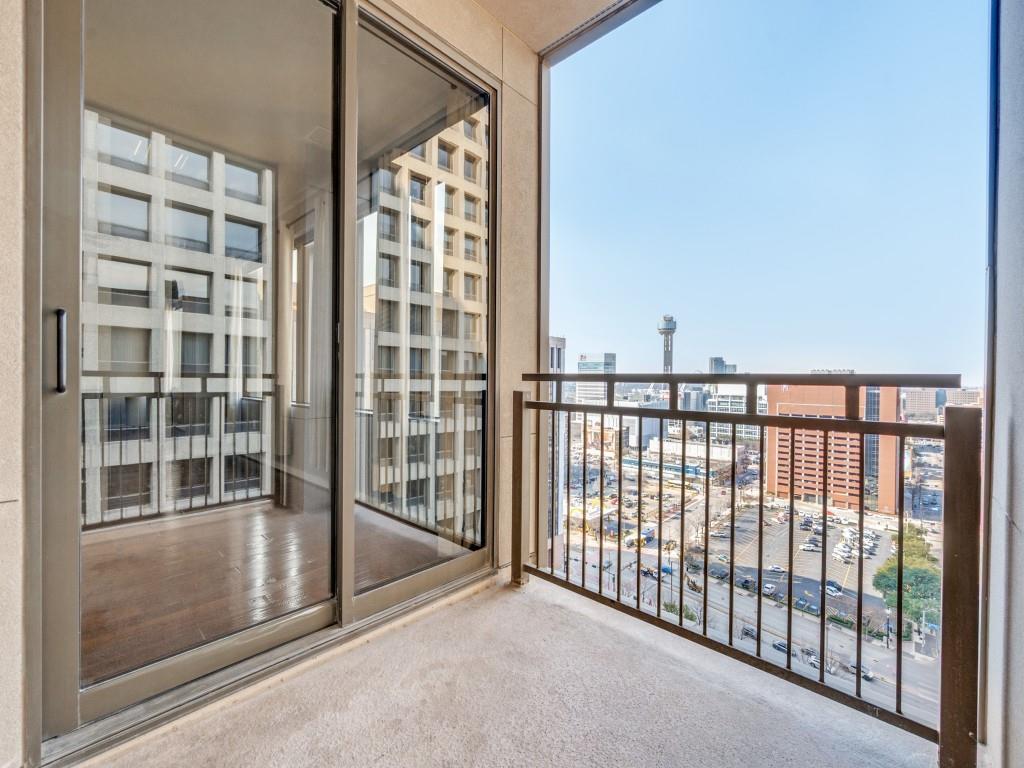 Metropolitan 1200 Main St Condo - Residential