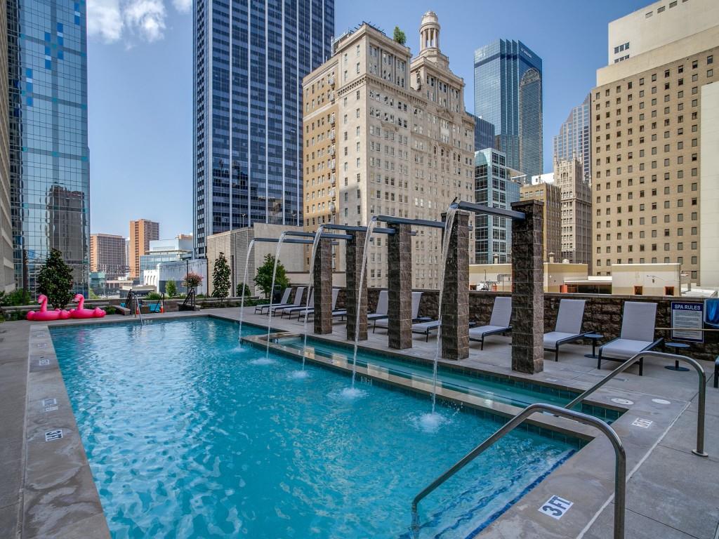 Metropolitan 1200 Main St Condo - Residential