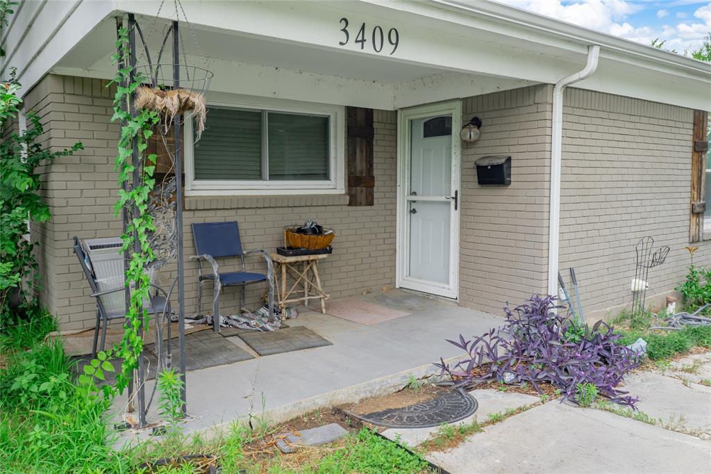 3409 Tourist Drive