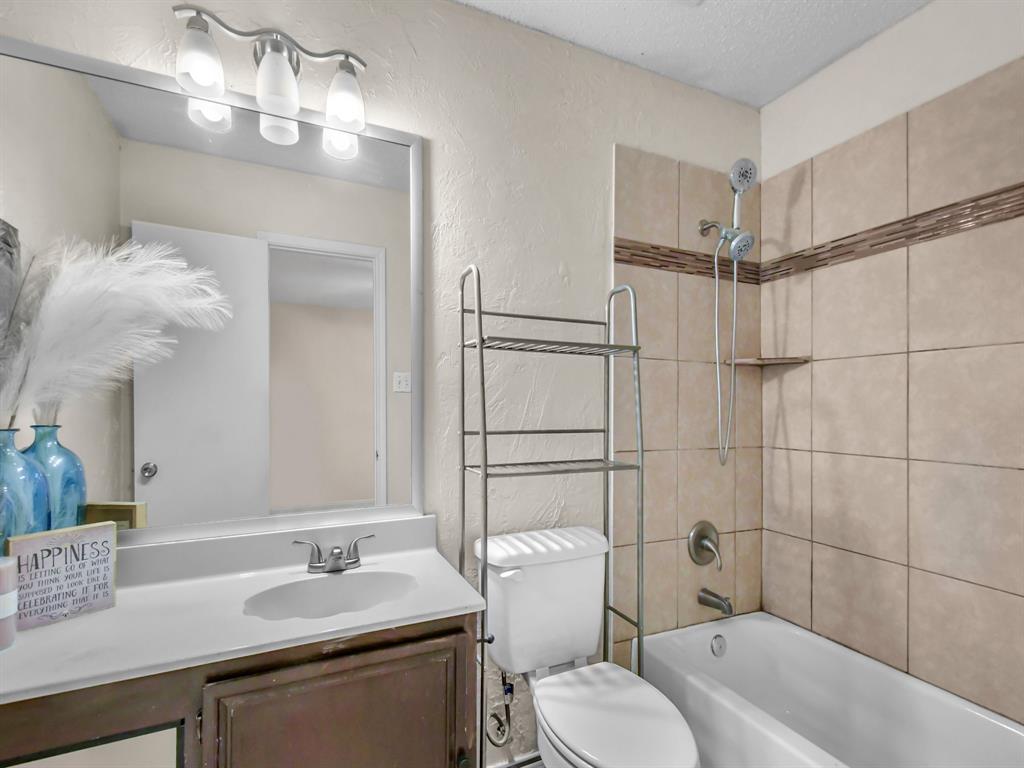 Creekview Village Ph 1 - Residential