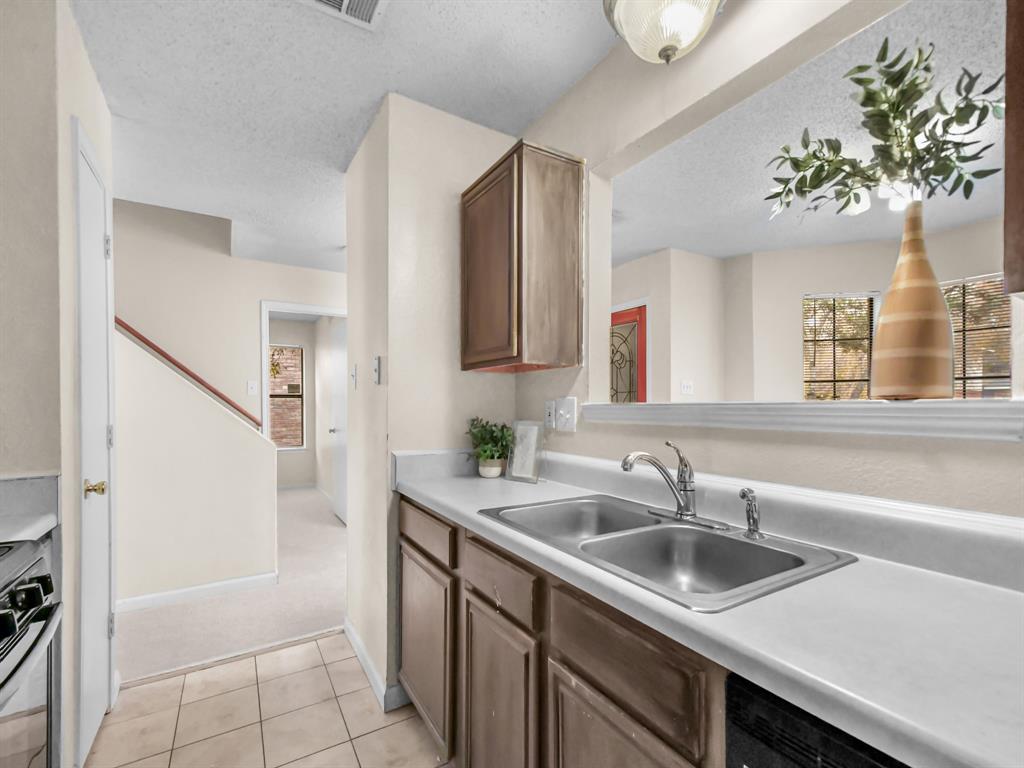 Creekview Village Ph 1 - Residential