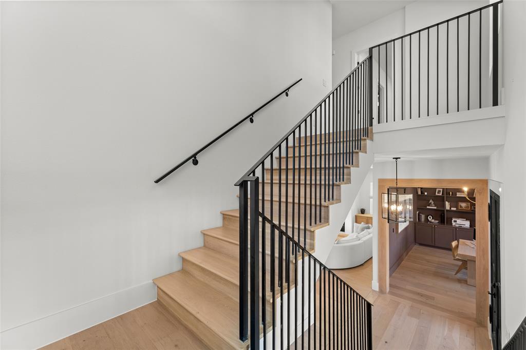 Broadvu - Residential