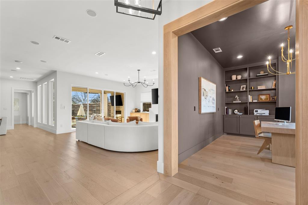 Broadvu - Residential