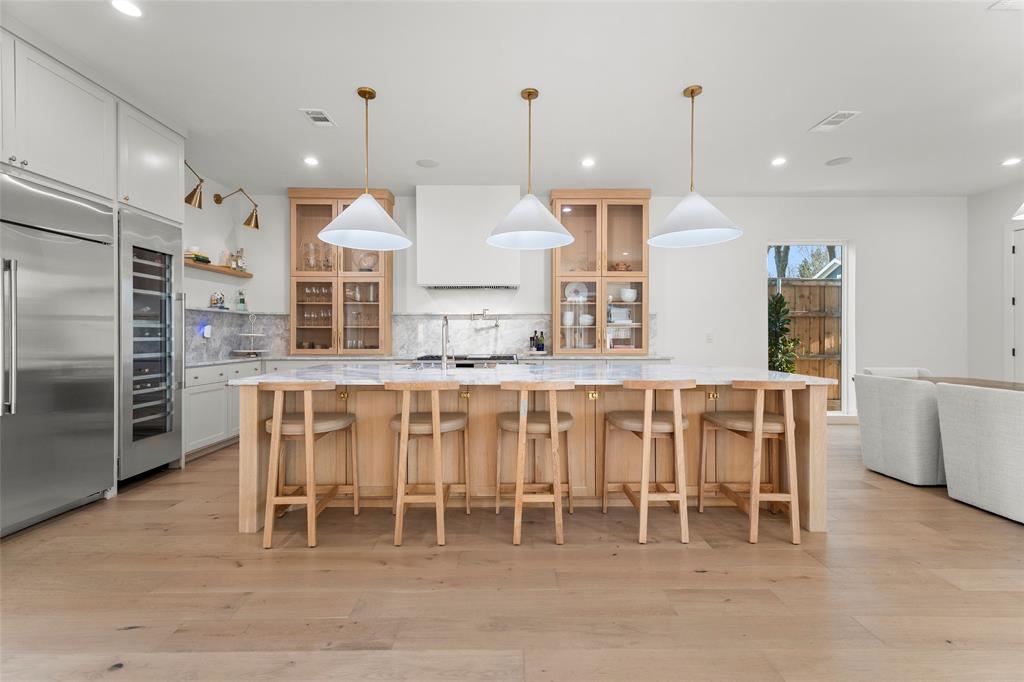 Broadvu - Residential