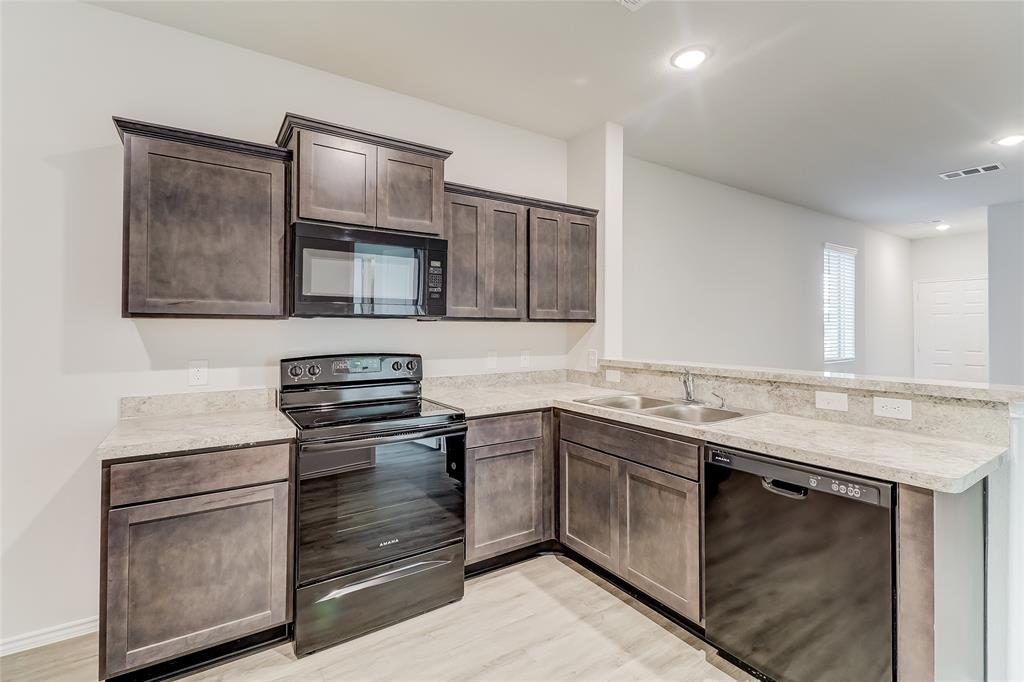 Christian Meadows - Residential Lease