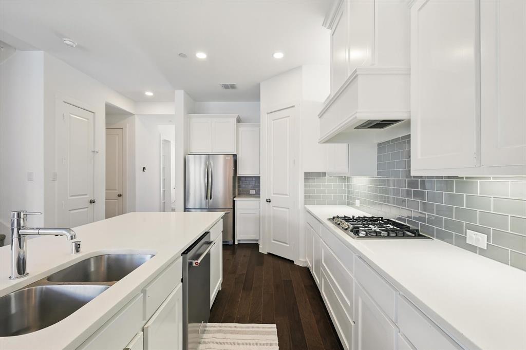 8740 Ice House Drive