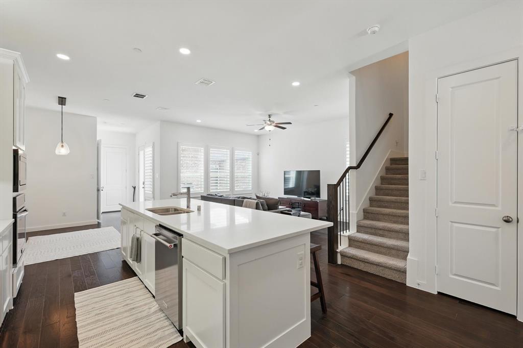 8740 Ice House Drive