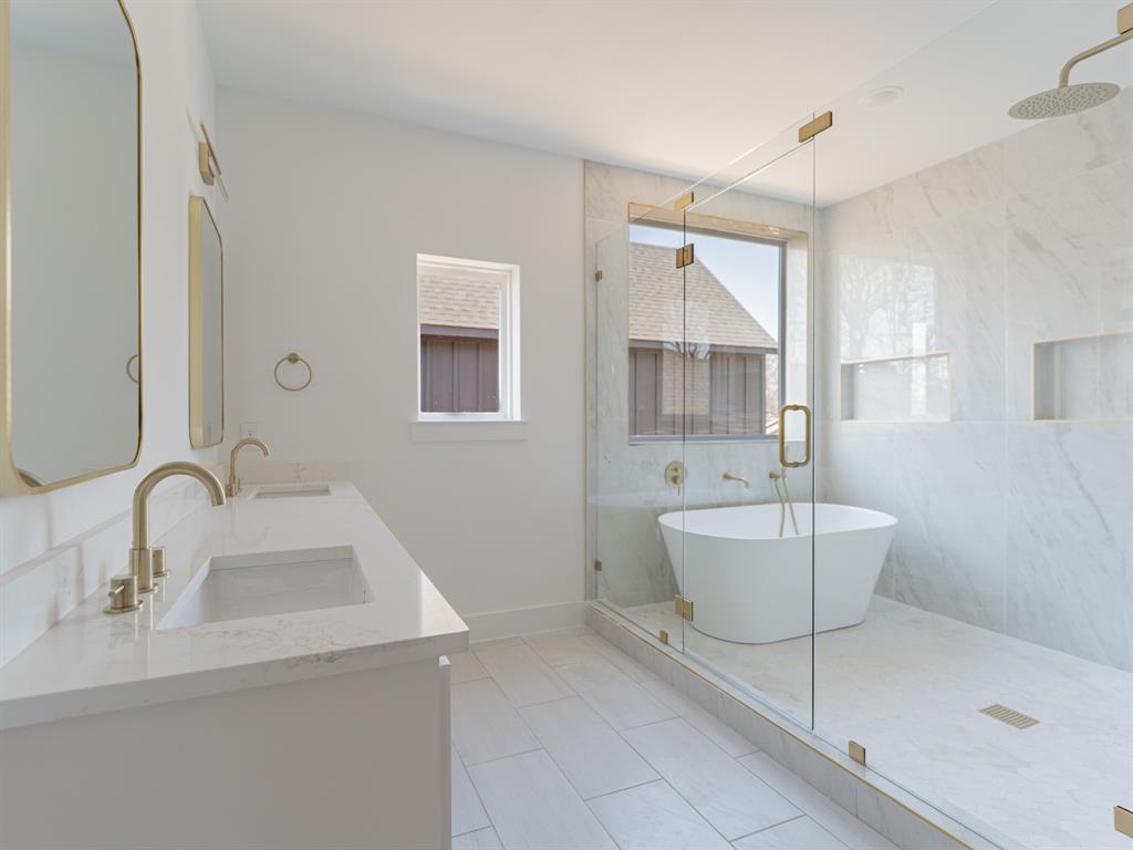 EDMORE VALENTINE - Residential