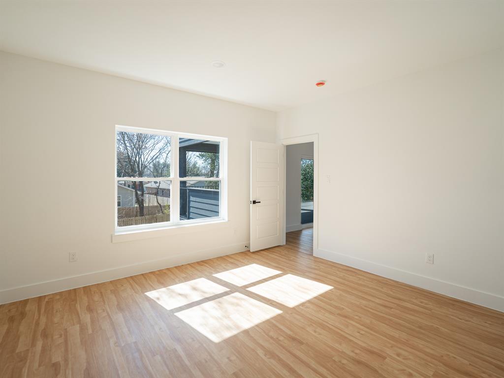 EDMORE VALENTINE - Residential