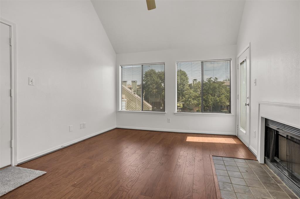 University Park Condo - Residential