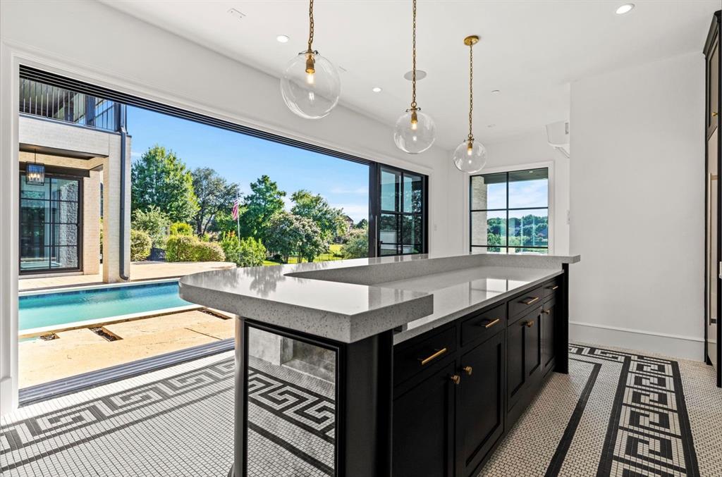 3111 Lake Creek Drive