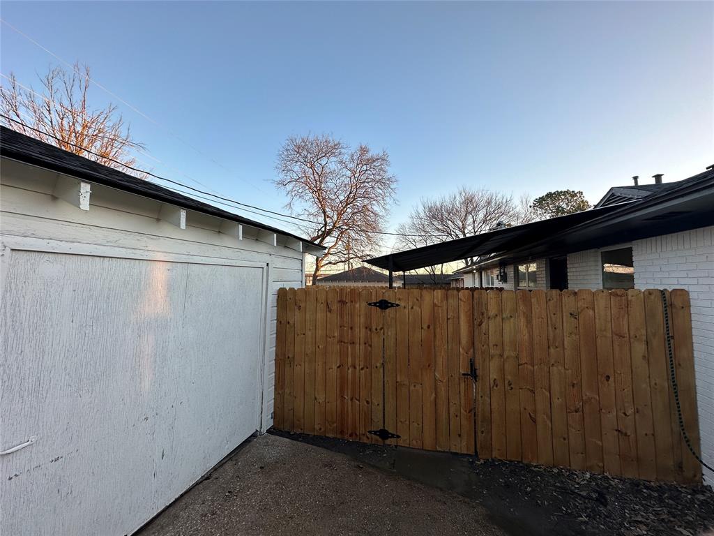 Tripp Road 01 - Residential Lease