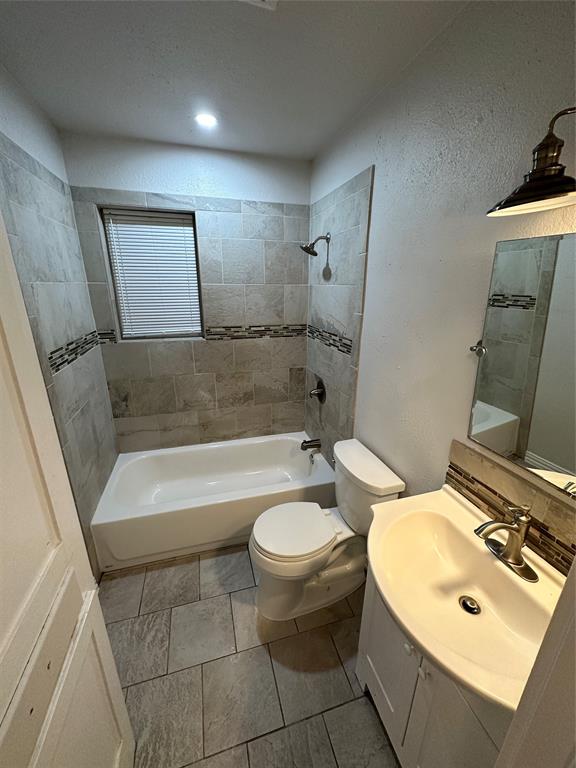 Tripp Road 01 - Residential Lease