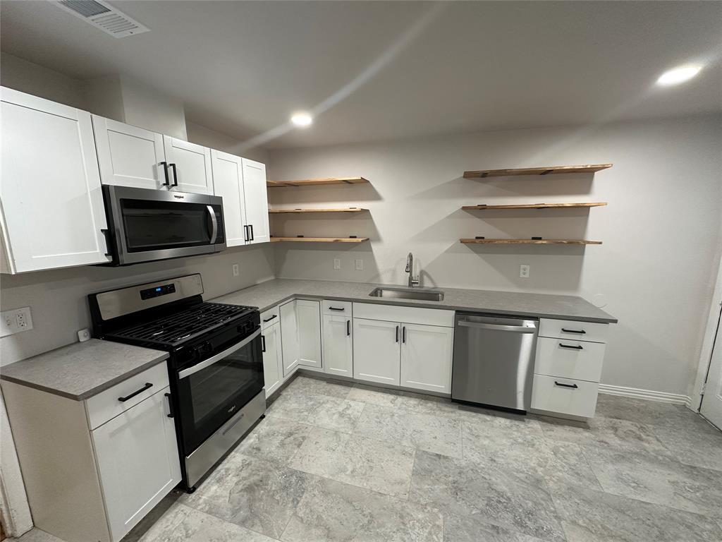 Tripp Road 01 - Residential Lease