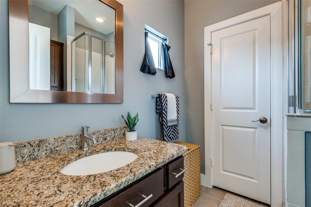 5924 Hudson Condo Association - Residential