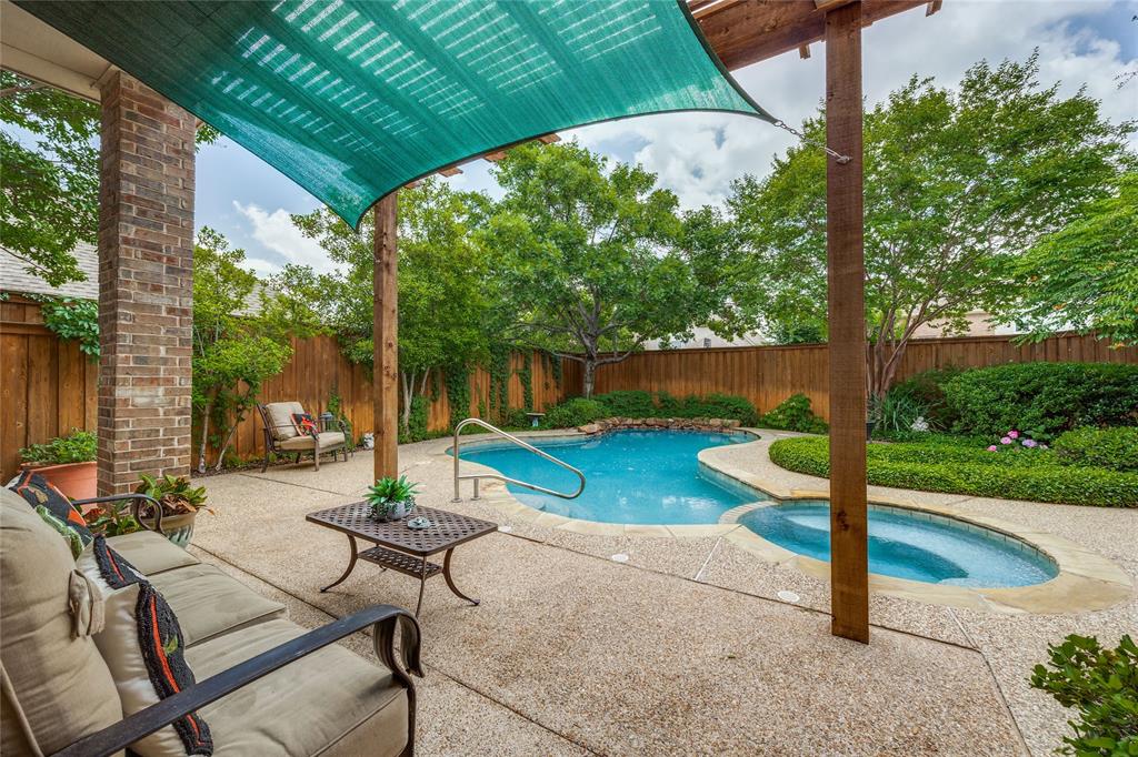1325 Coral Drive