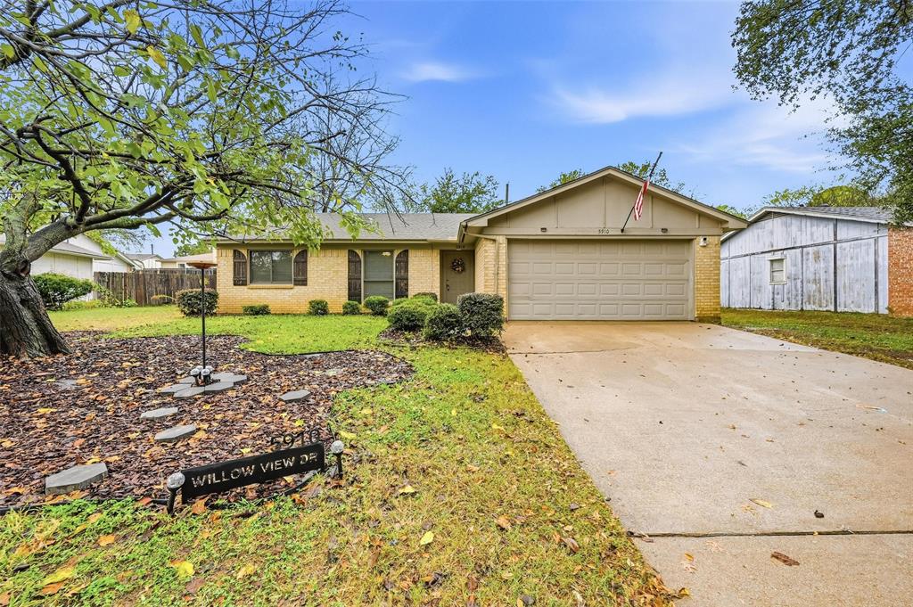 5910 Willow View Drive