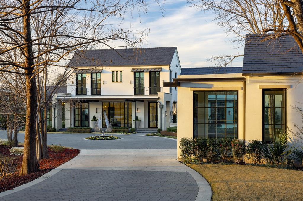 5531 Walnut Hill Lane