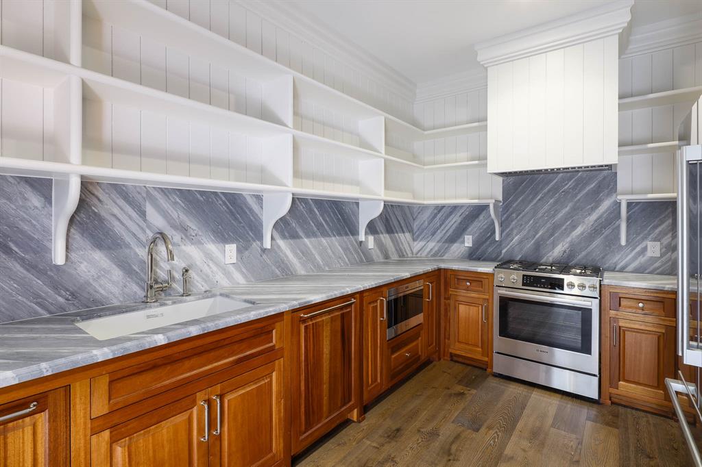 Crespi Estates - Residential