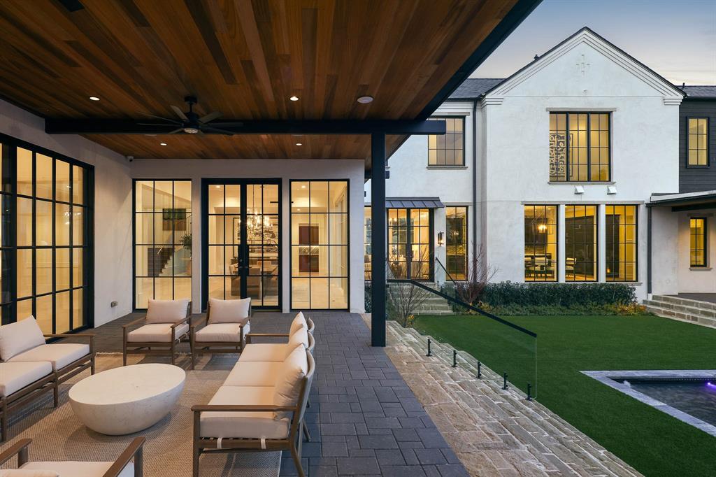 Crespi Estates - Residential