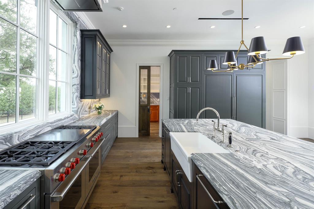 Crespi Estates - Residential