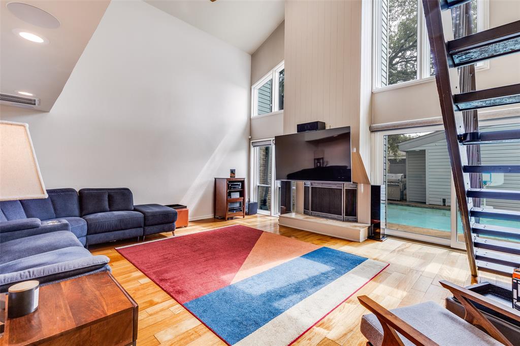 Crest Meadow Estates - Residential