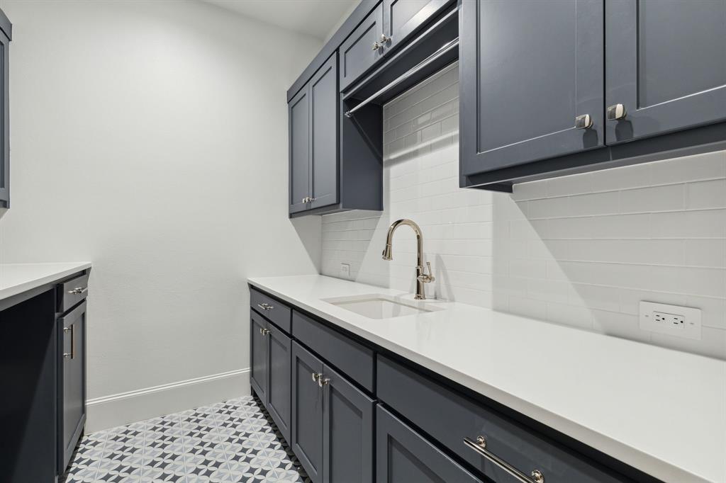 White Rock Forrest 02 - Residential