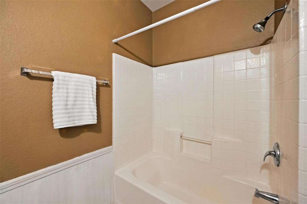 Mc Pherson Ranch - Residential Lease