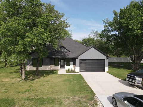 Photo of 1911 US-HWY 69 Road, Greenville, TX 75401 (MLS # 21379306)