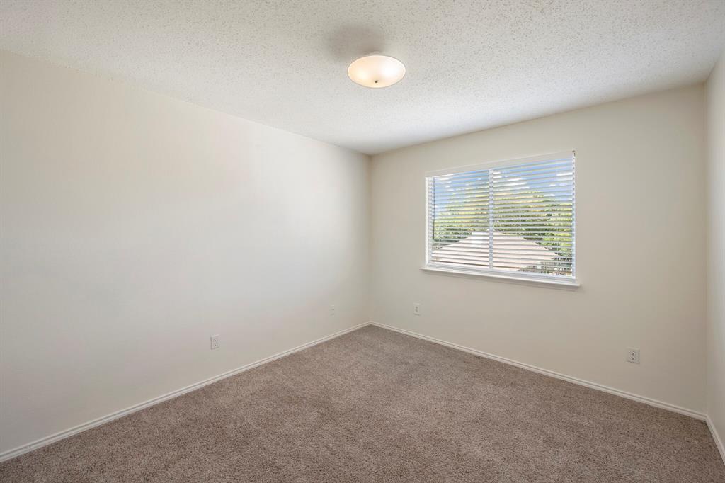 Huntington Village Ph III Add - Residential Lease