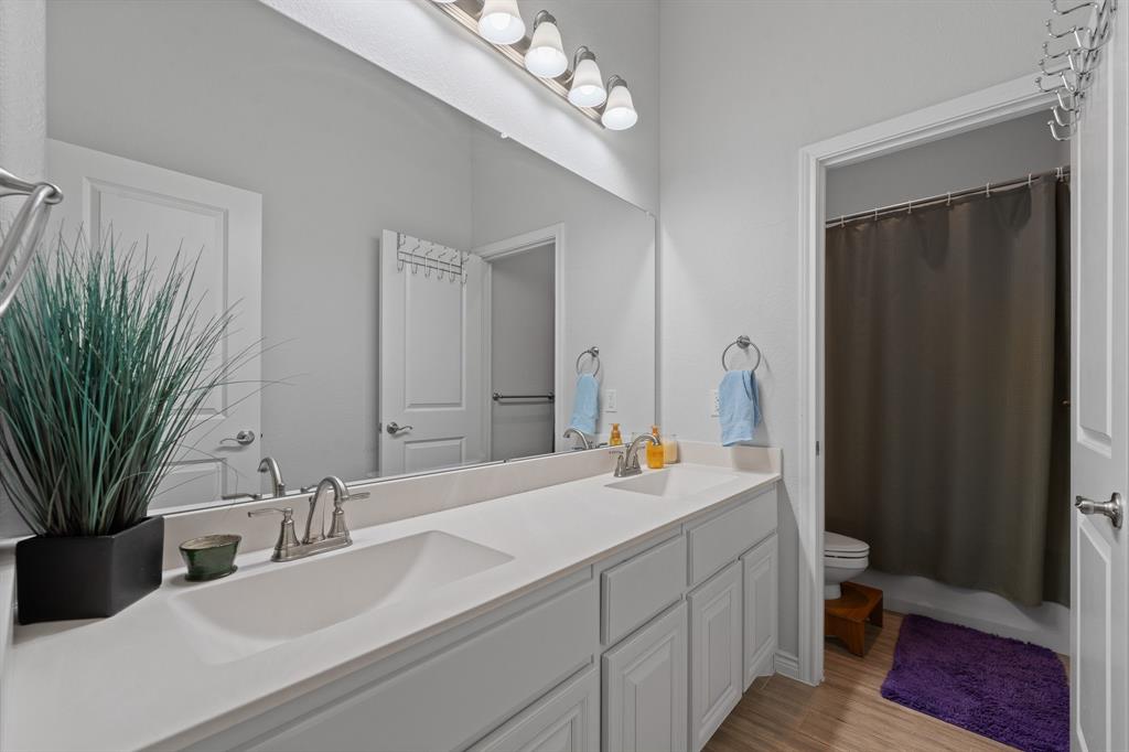 Hidden Vistas Ph Six - Residential