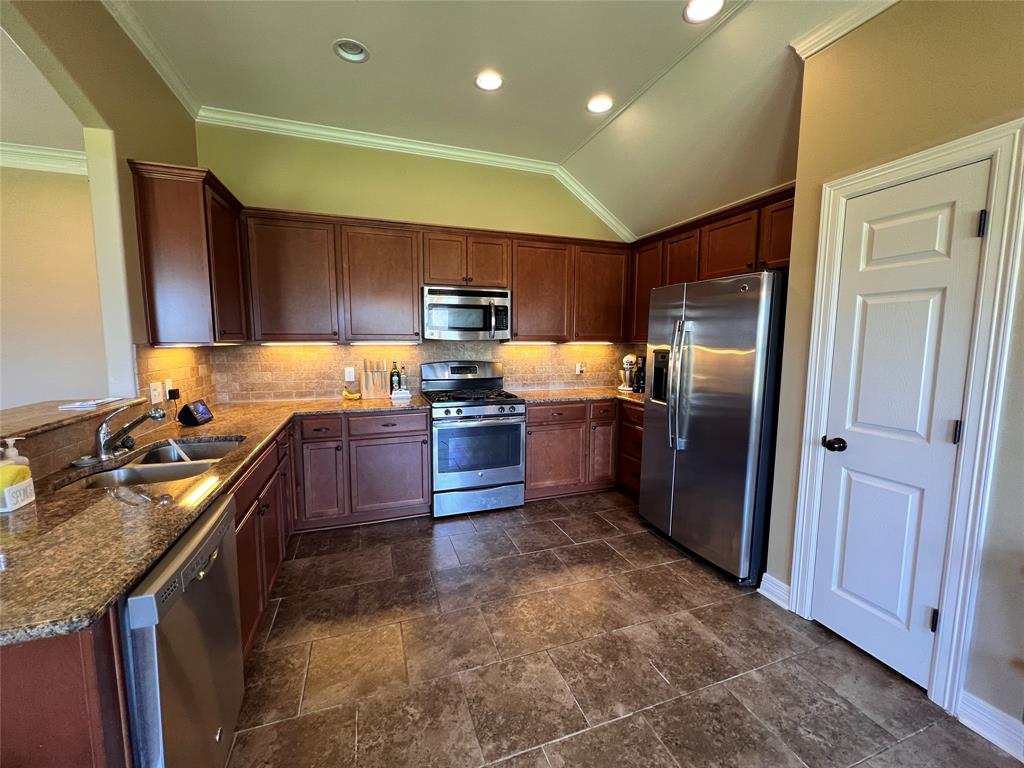 Savannah Place #10 - Residential Lease