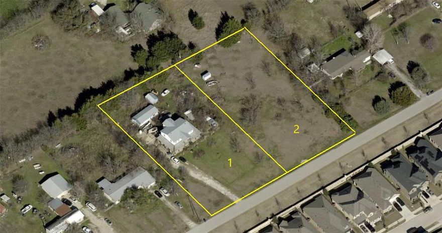 Two contiguous parcels offering flexibility and potential for residential or mixed-use development in a rapidly growing area.
Parcel Details:
Lot 1:  0.97 acres (42,471 SF, per Assessor).
Improved with a 3,000 SF, 4-bedroom, 2-bathroom single-family home (built in 1988).
Assessed value (2024): $225,222.
Lot 2:   0.89 acres (38,825 SF, calculated).
Vacant residential lot ready for development.  Assessed value (2024): $87,750.
Zoning: Planned Development (PD) with potential for flexible uses.
Traffic Counts: Over 15,000 vehicles daily on Mathis Rd, providing excellent visibility for future developments.