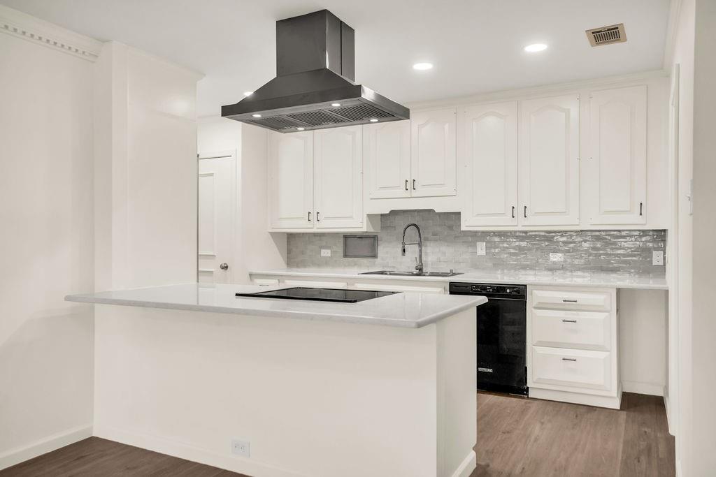 Athena Condo - Residential Lease