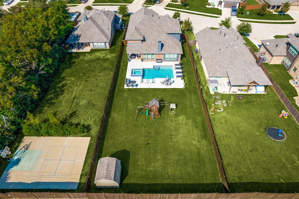 1029 Kingston Drive