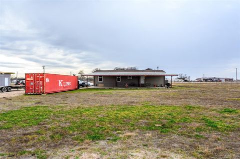 A home in Kaufman