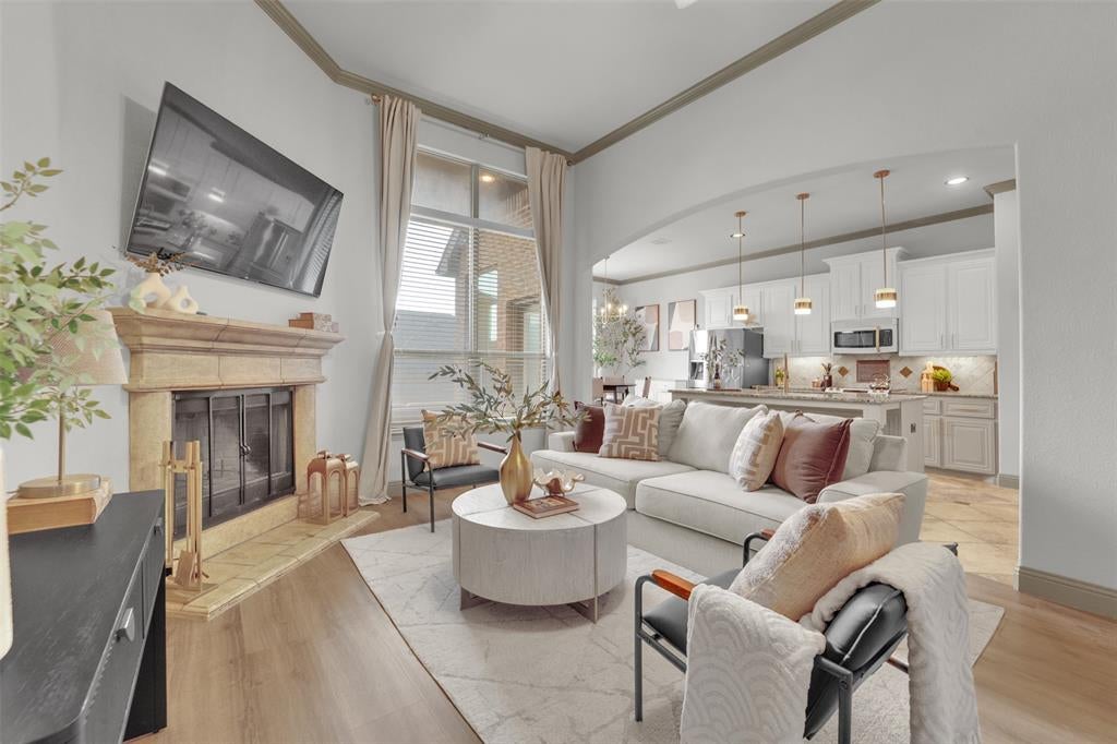 1305 Corona Court