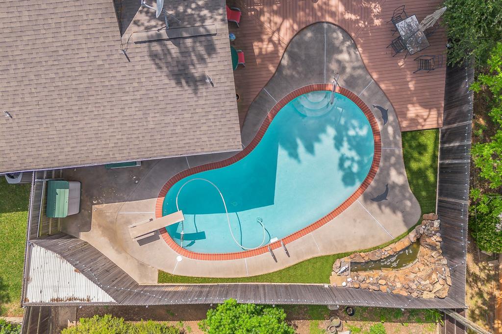 2003 Edgebrook Court