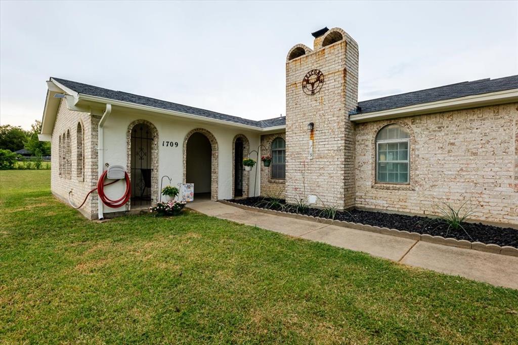 1709 County Road 920a