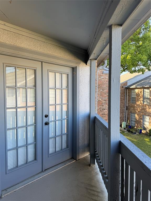 Townbluff Condo - Residential