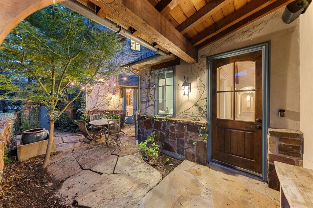 Forest Hills - Residential