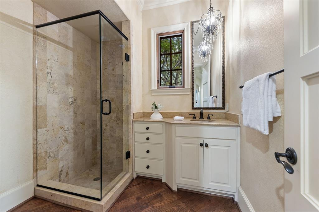 Forest Hills - Residential