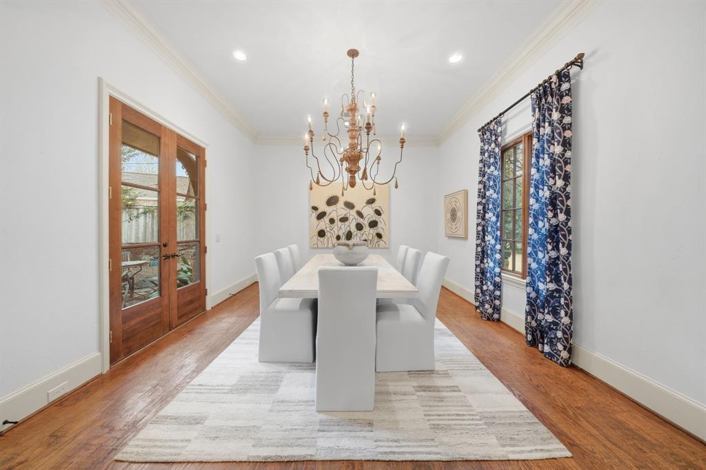 Forest Hills - Residential