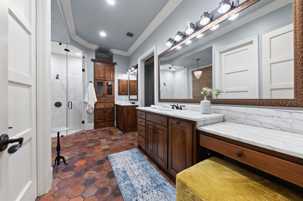 Forest Hills - Residential