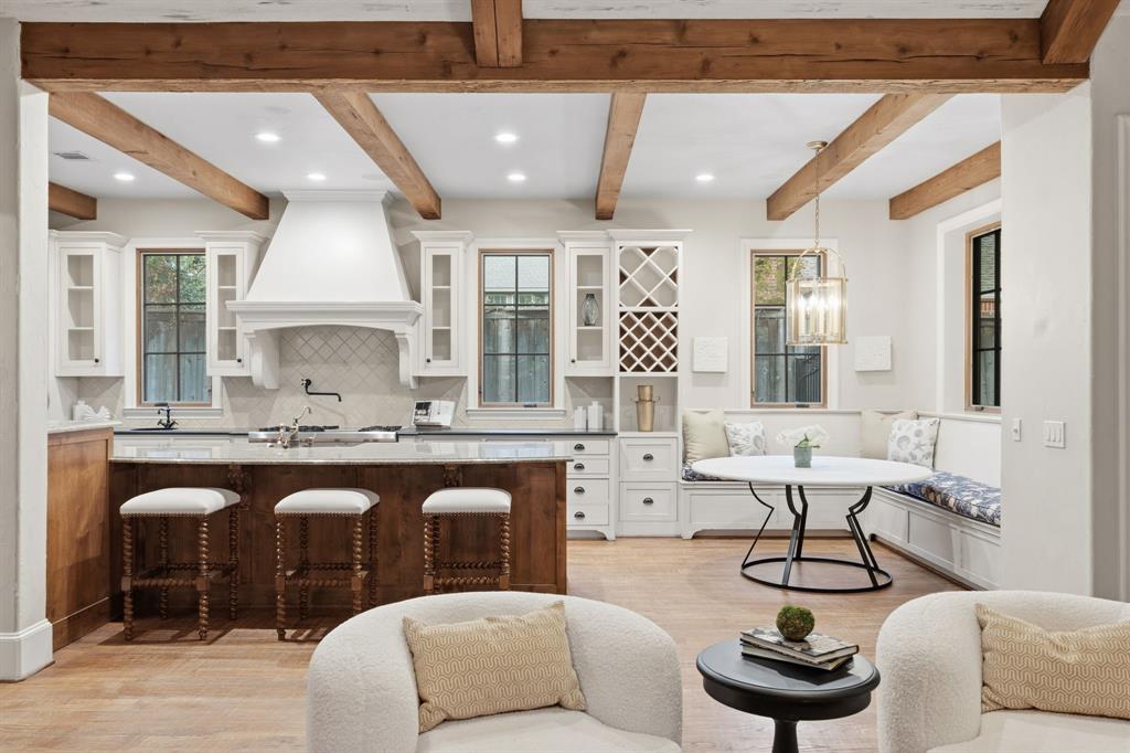 Forest Hills - Residential