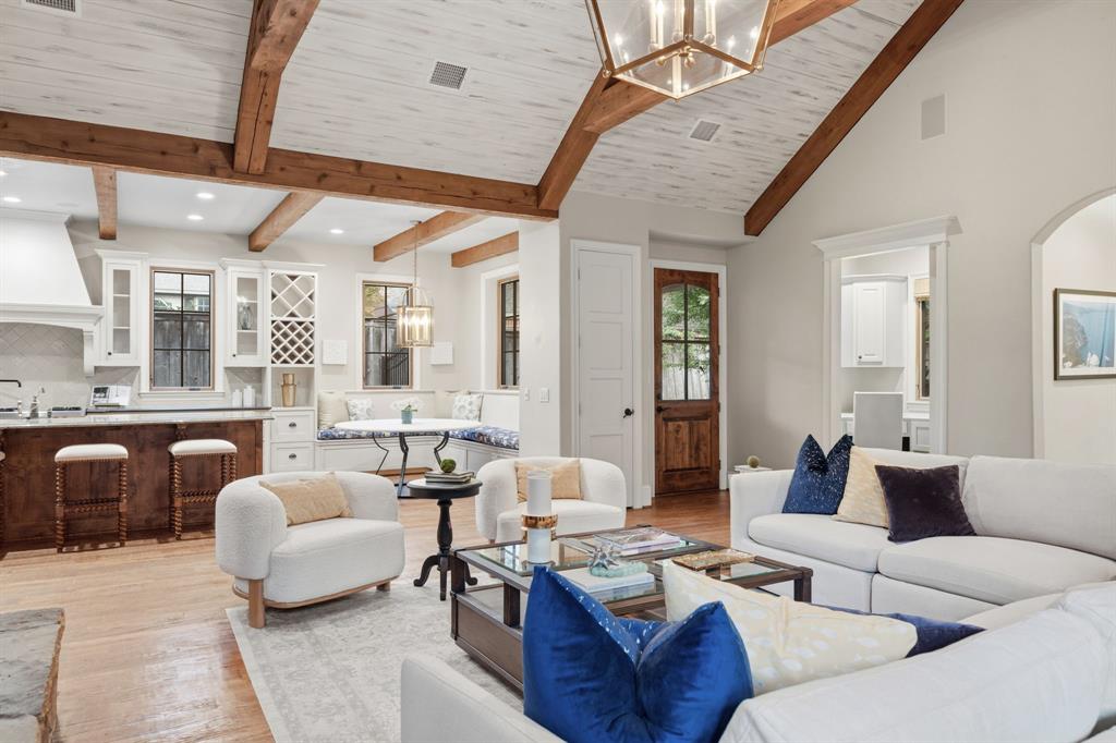 Forest Hills - Residential