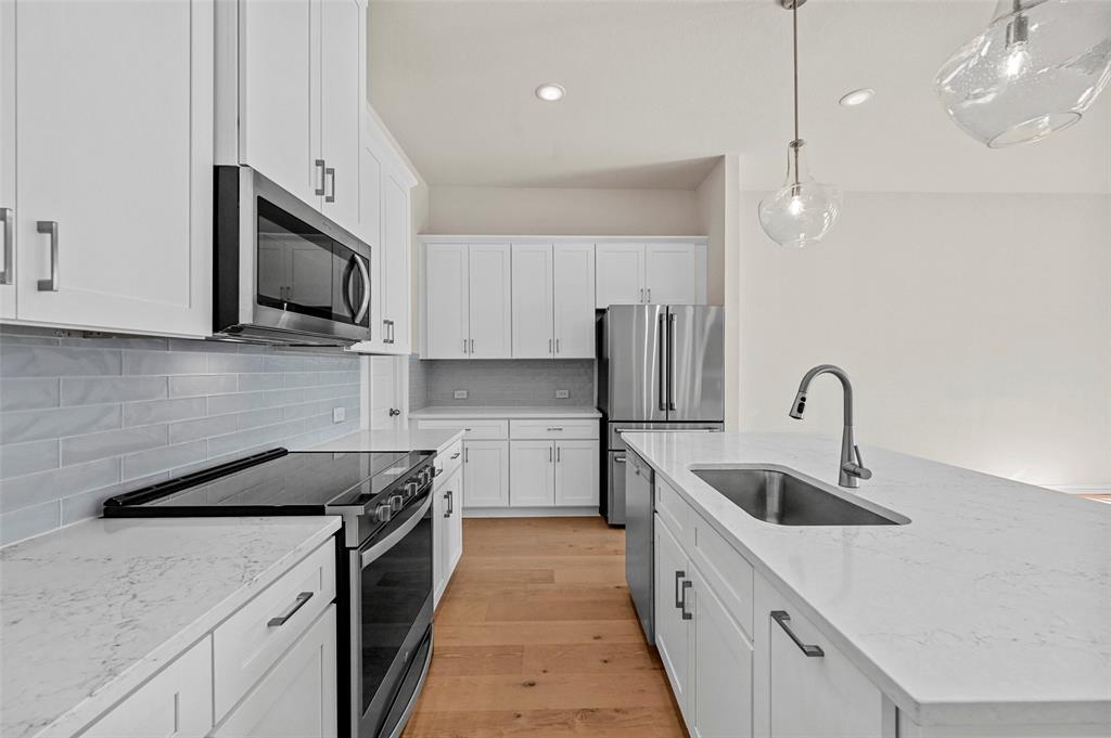 Flower Mound, Texas 75028, United States, 5 Bedrooms Bedrooms, ,4 BathroomsBathrooms,Residential,Pending,17202