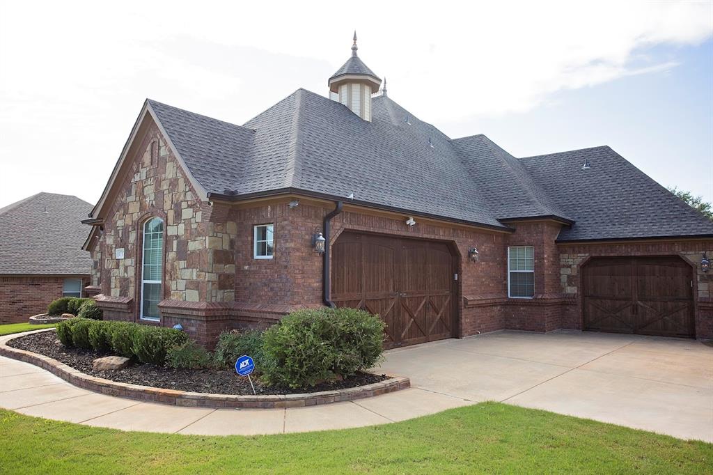 1717 Dakota Drive