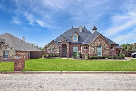 1717 Dakota Drive Graham TX 76450